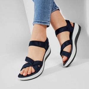 Clarks | Shoes | Clarks Arla Gracie Cloudsteppers Sport Sandals Navy Size  5m Crisscross Strap | Poshmark